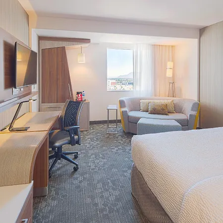 Courtyard By Marriott Saltillo-2