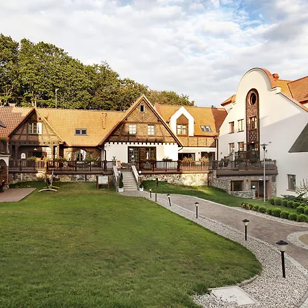 Hotel Aubrecht Country Spa Resort-3