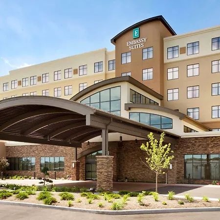 Embassy Suites By Hilton Akron Canton Airport-3