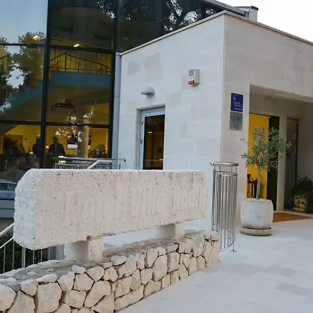 Hotel Villa Radin-2