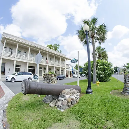 Riverview Hotel-2