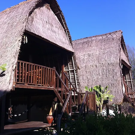 Dream Beach Huts-3