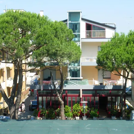 Hotel Villa Dina-3