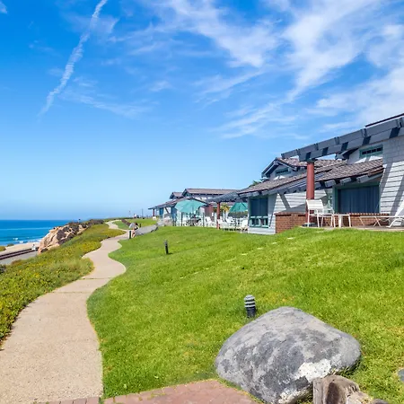 Wave Crest Resort-3