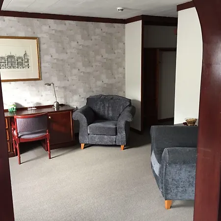 The Shetland Hotel-2
