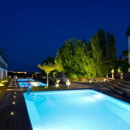 Aqua Bay-2