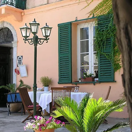 Hotel-Restaurant Le Vieux Moulin-3