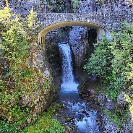 Cowlitz River Lodge-2