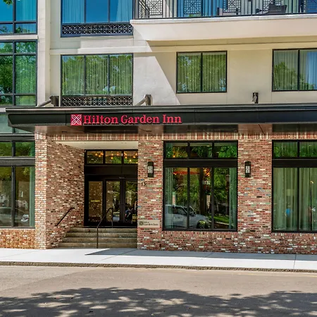 Hilton Garden Inn Mobile Downtown-3