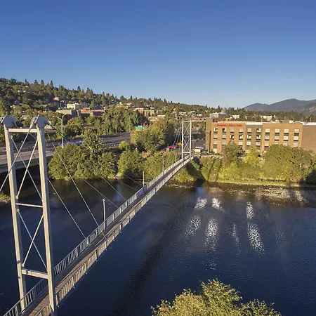 Hampton Inn & Suites Hood River-2