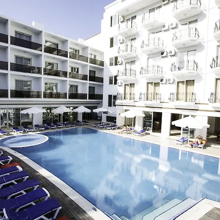 Ergin Hotel-2