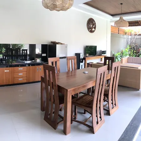 Three Brothers Bali Legian Bungalows & Villas-3