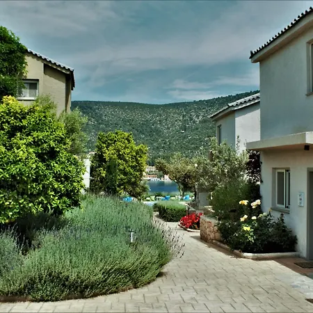 Lavender Cove-3