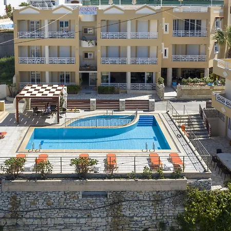 Sunrise Apartments-3