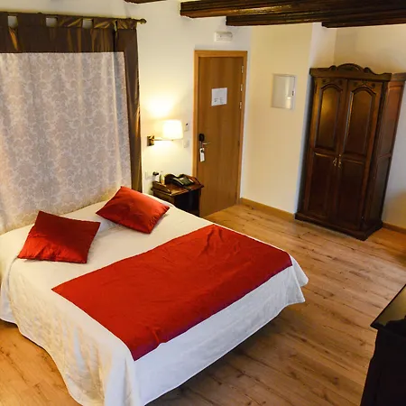 Hotel Cardenal Ram-3