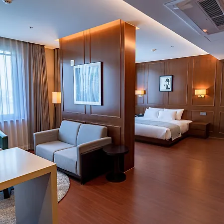 Gwangyang Lacky Hotel-2