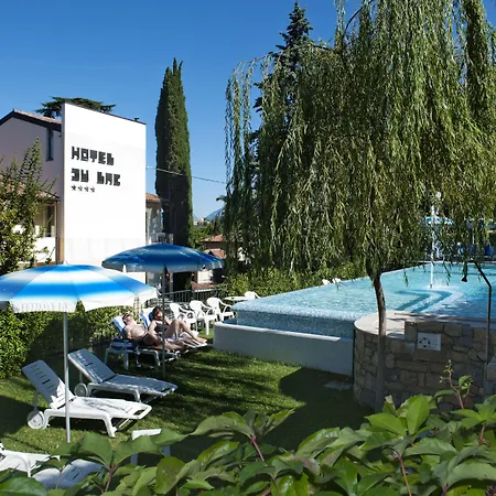 Beach Hotel Du Lac Malcesine-3