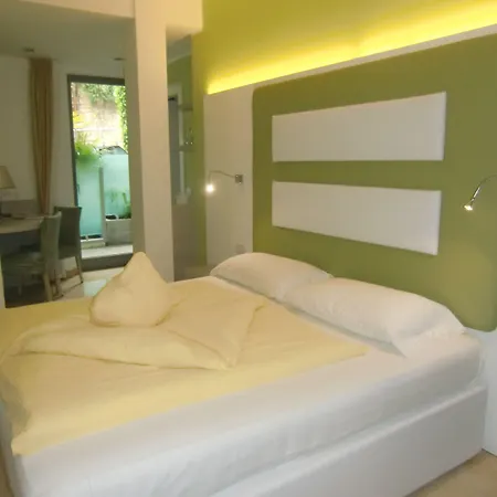 Beach Hotel Du Lac Malcesine-3