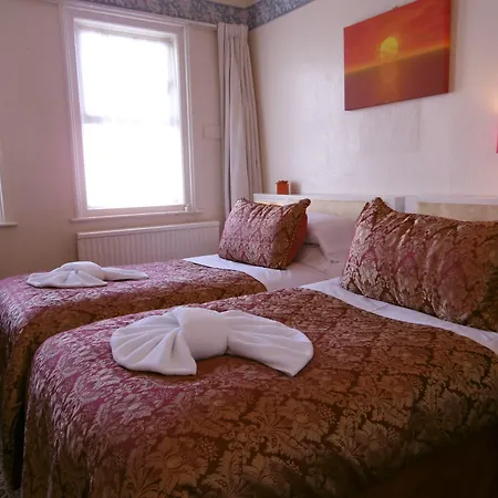 The Ellesmere Hotel Eastbourne-2