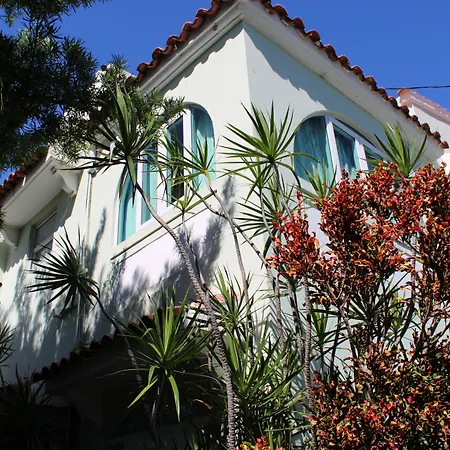 Numero Uno Beach Apartments-3