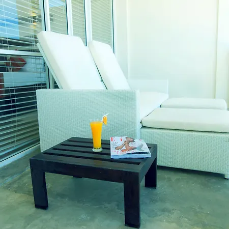 Beacon Beach Hotel Negombo-3
