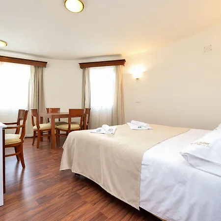 Hotel Zadar-3