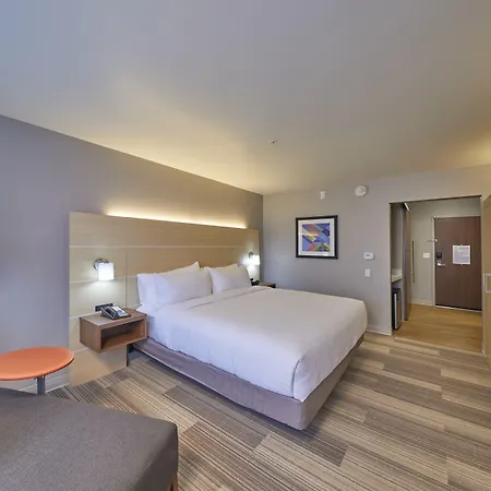 Holiday Inn Express & Suites - Hermiston Downtown By Ihg-2