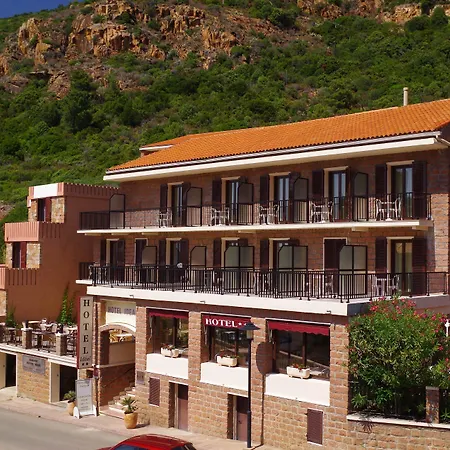 Hotel Ideal-3