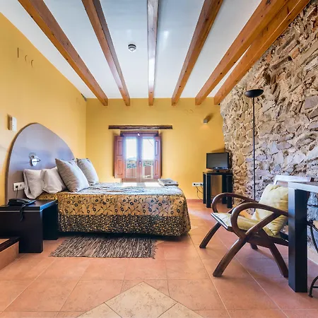 Hotel Cal Llop-2
