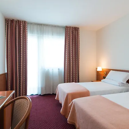 Airport Hotel Bergamo-2