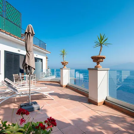 Hotel La Tonnarella-3