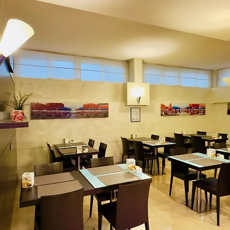 Hotel Kristall-2