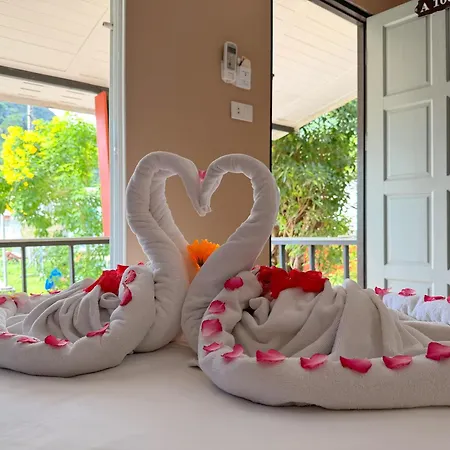 Chongkhao Resort- Phi Phi Island-3