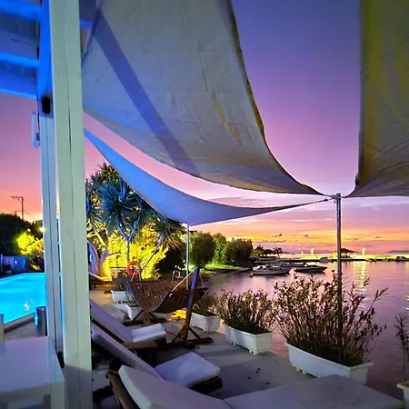 Porto Evia Boutique Hotel-3