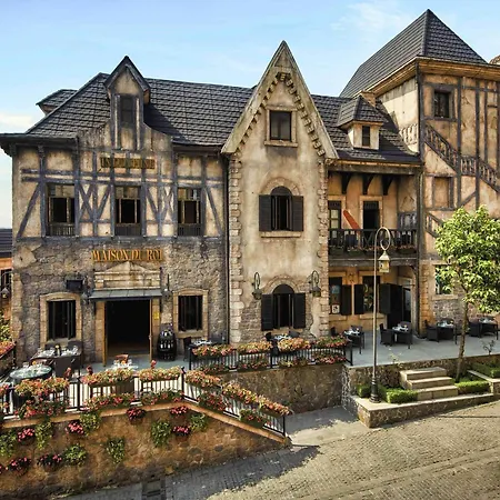 Mercure Danang French Village Bana Hills-3