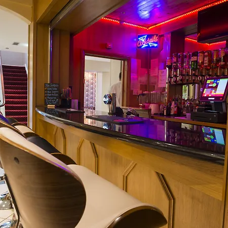 Kilmorey Arms Hotel-3