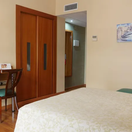 Hotel Rusadir-2