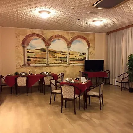 Hotel Glenn-2