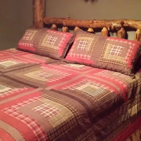 Deer Mountain Lodge & Wilderness Resort-2