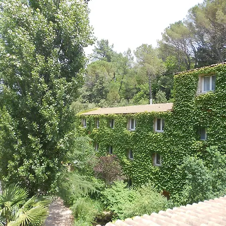 Apart'Hotel Les 4 Sources-2