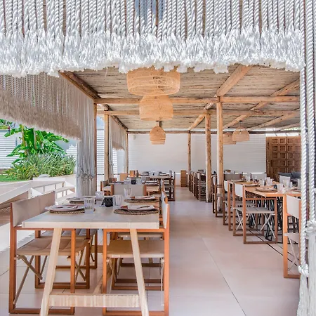 Cumeja Beach Club & Hotel-2