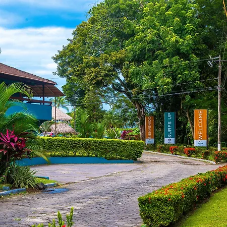 Beach Break Resort & Cr Surf Camp-2