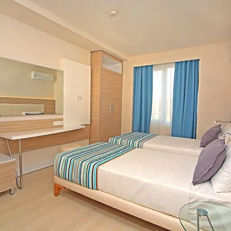 Vega Green Apart Hotel-2