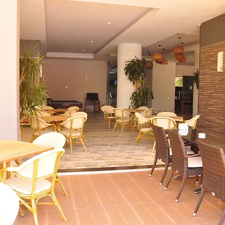 Vega Green Apart Hotel-2