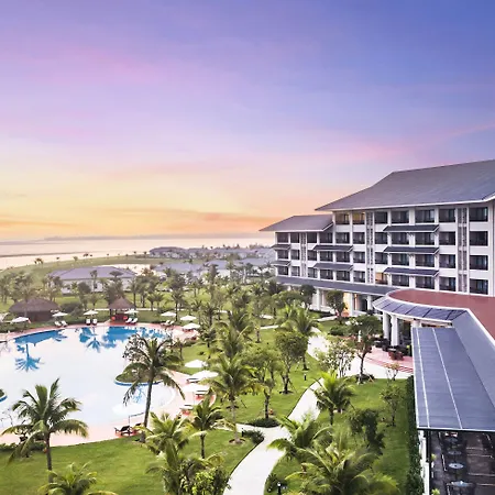 Vinpearl Cua Hoi, Affiliated By Melia-2