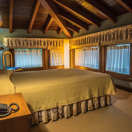 Gran Hotel Rural Cela-3