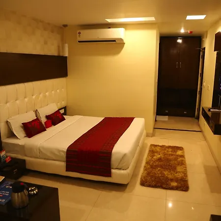 Hotel Diamond Plaza-2