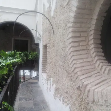 El Encanto-3