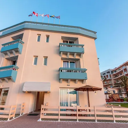 Hotel Christina-3