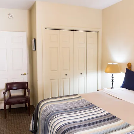 Hotel Cathlamet-3